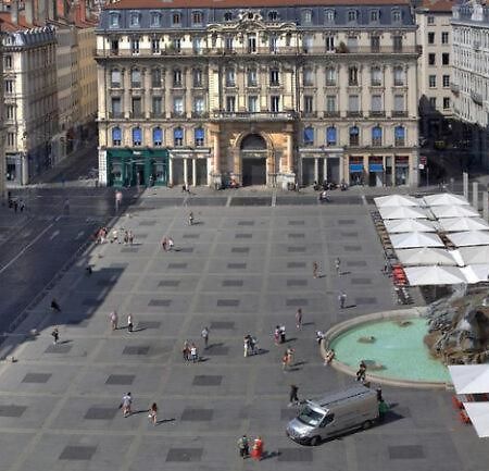 Beautiful 3Br Apt In Lyon Center 외부 사진